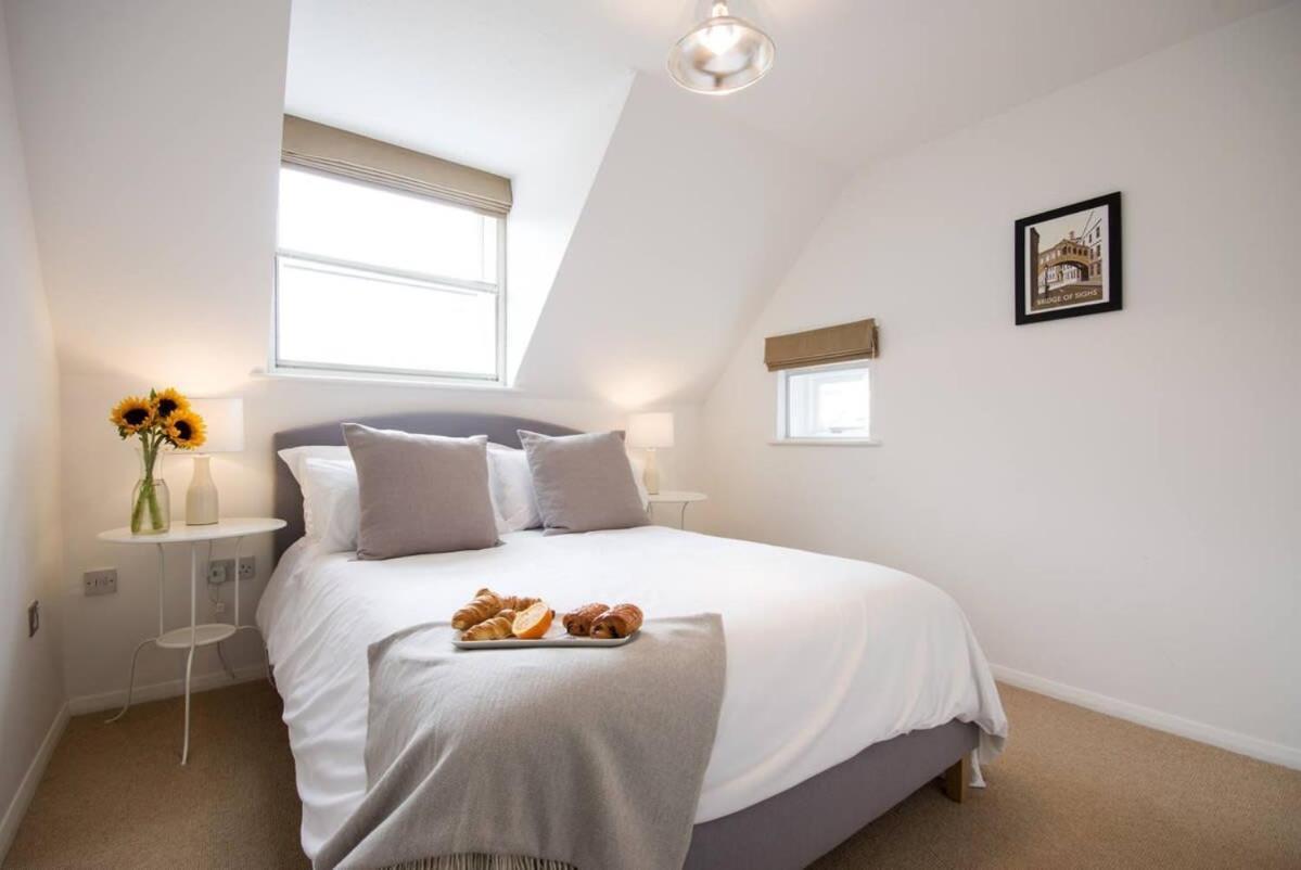 Modern Apartment In The Heart Of Oxford With Secure Underground Parking Exterior foto